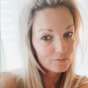 Meet your Posher, Jolene